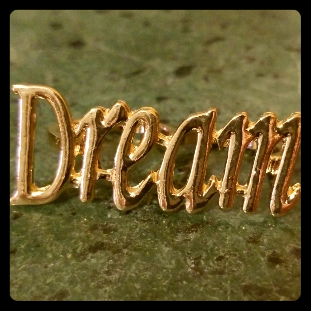 ❗5 For $2️⃣5️⃣ Bundle Sale❗️DREAM Gold-Plated Double-Finger Ring